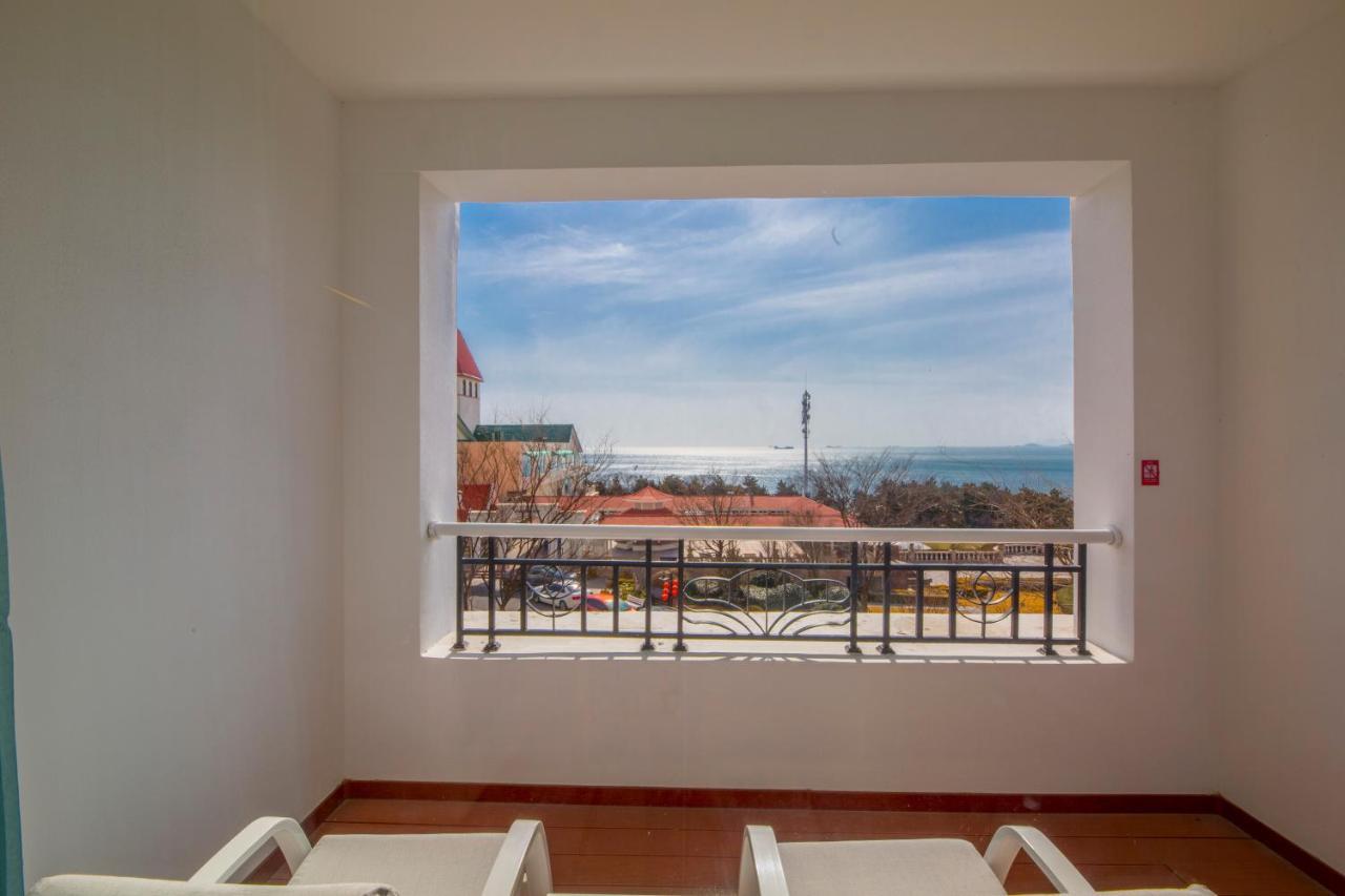 Qingdao Seaview Garden Hotel Exterior photo