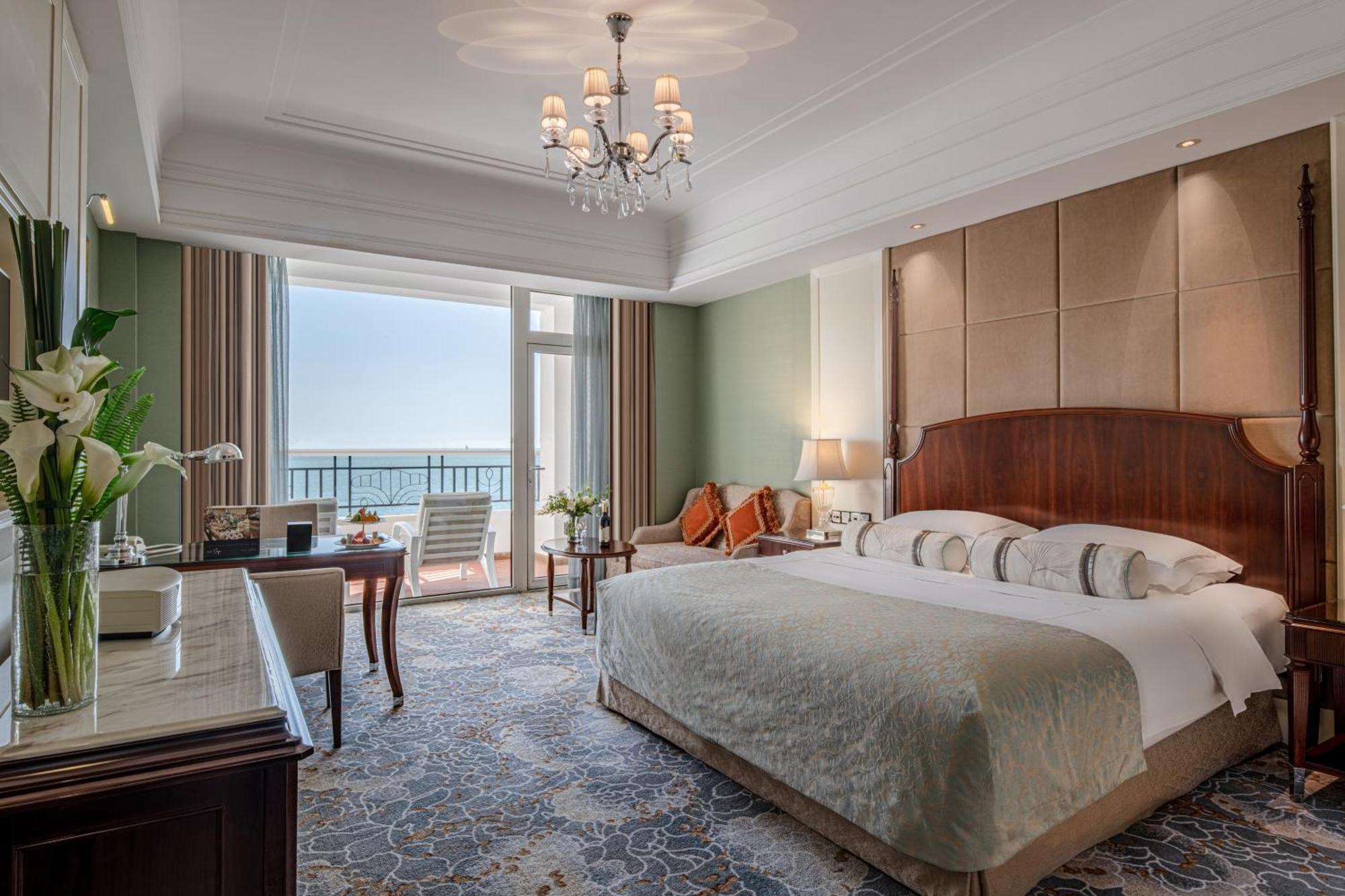 Qingdao Seaview Garden Hotel Exterior photo