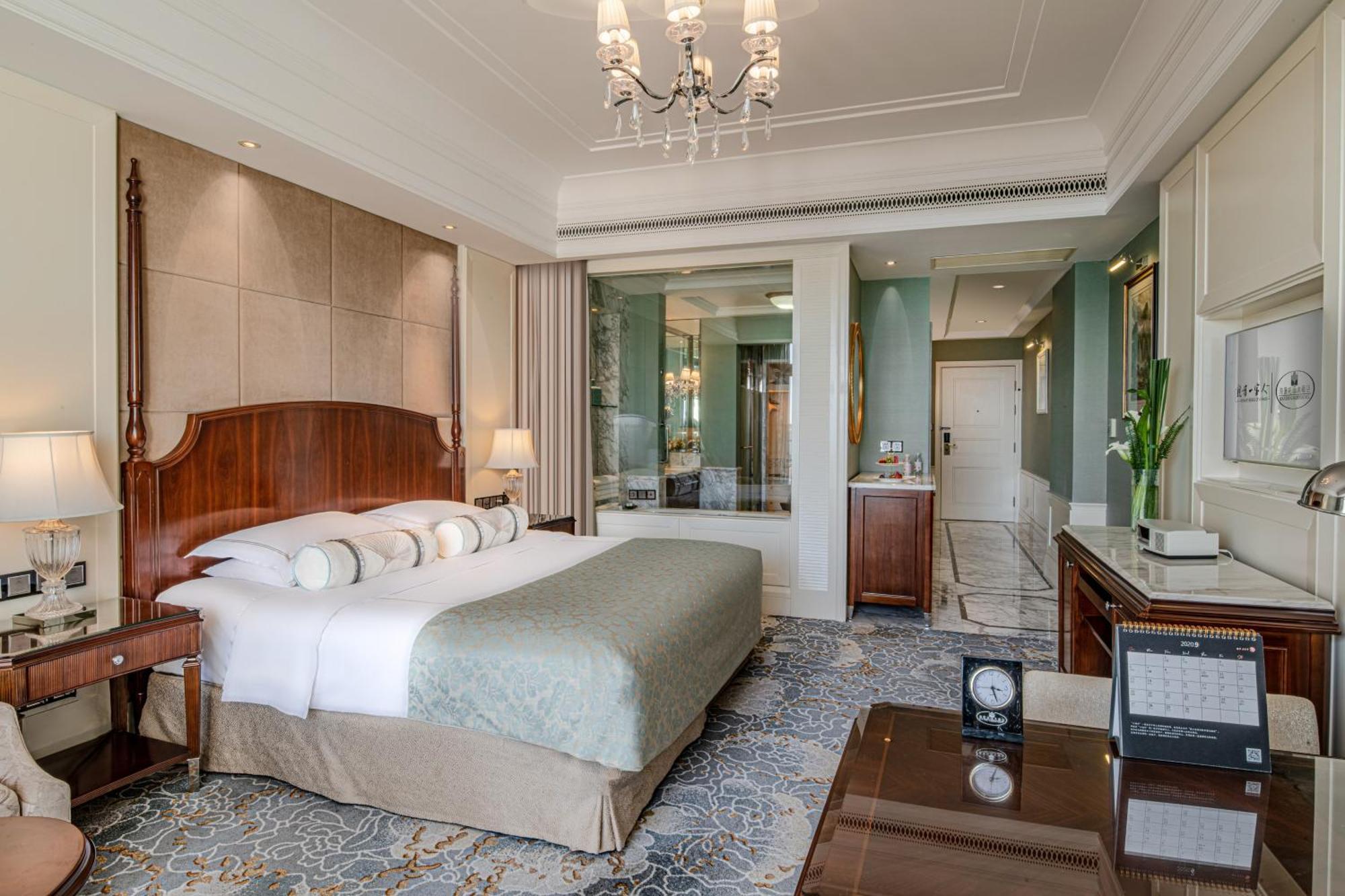 Qingdao Seaview Garden Hotel Exterior photo